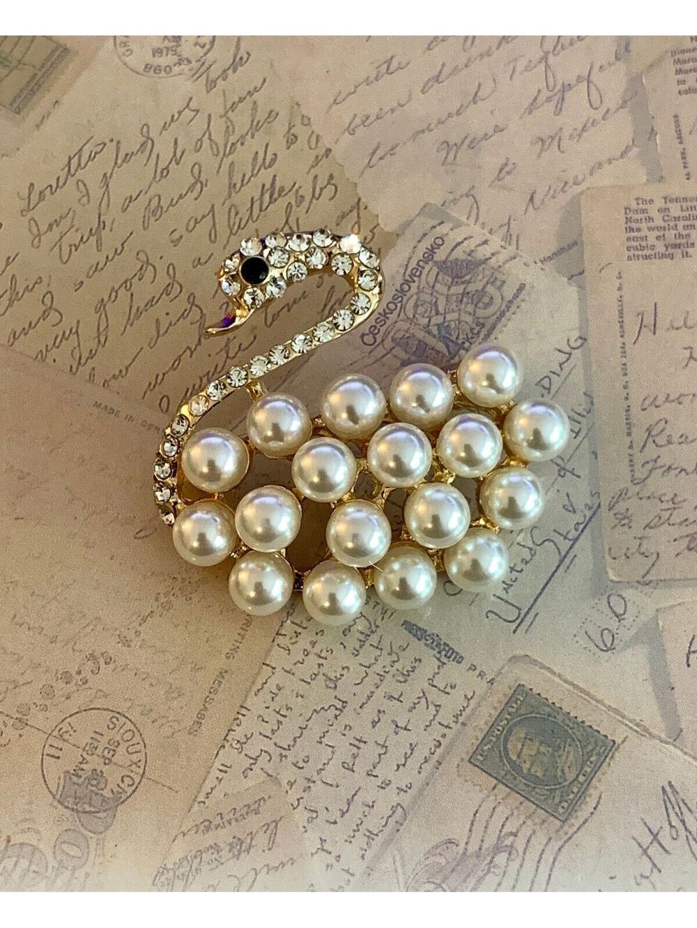 Faux Pearl Swan Brooch Crystal Rhinestone Elegant Bird Pin
